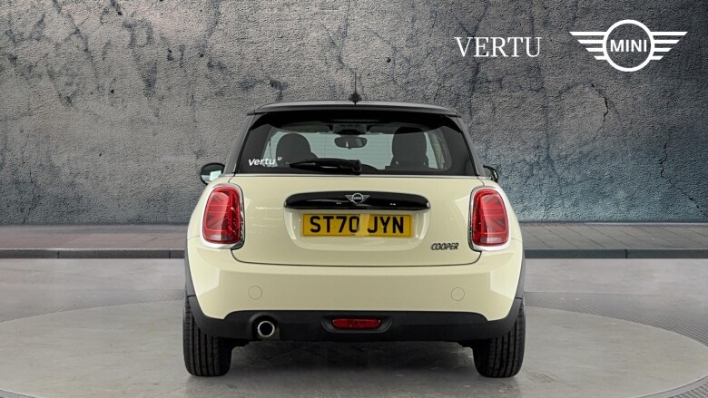 MINI Hatchback 1.5 Cooper Classic II 3dr Petrol Hatchback